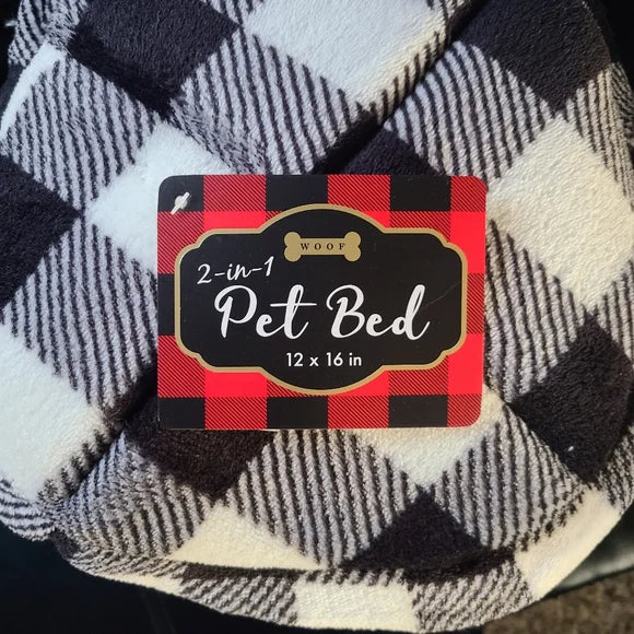Checkered 2 in 1 Pet Bed