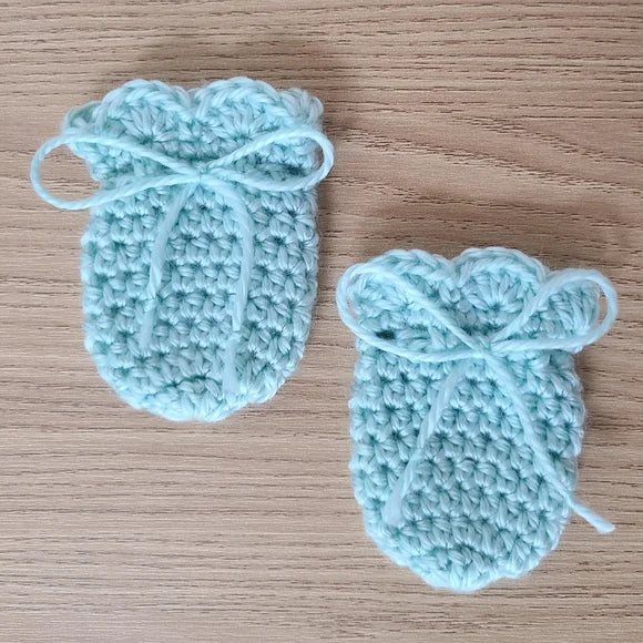 Blue Scratch Mittens