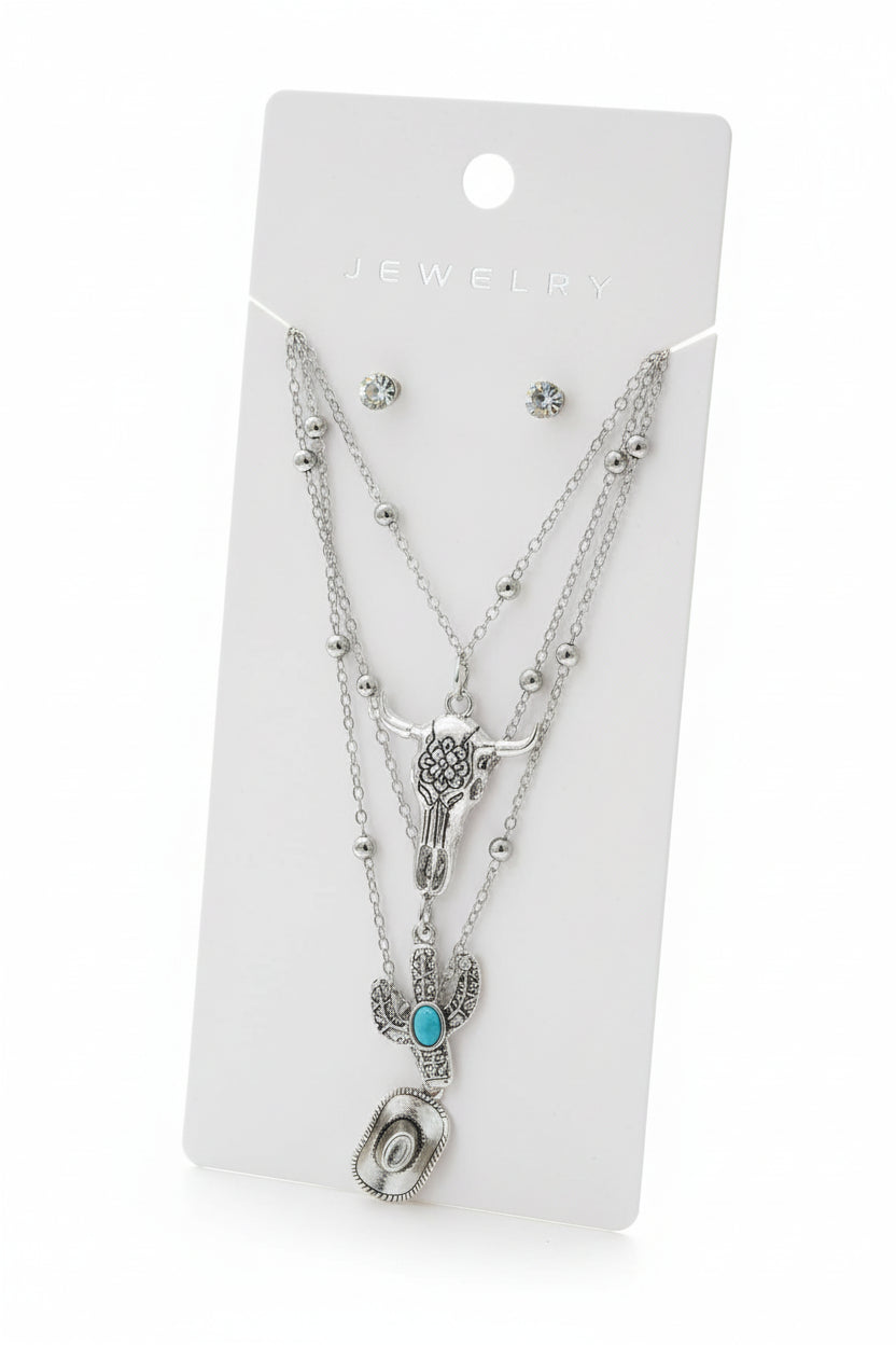 Western Pendant Layered Necklace with Turquoise